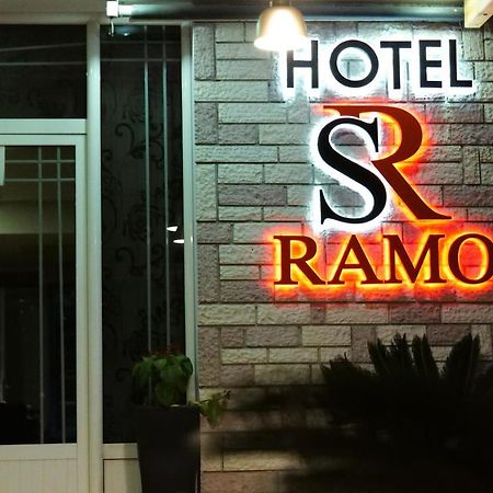Hotel Ramo Saranda Buitenkant foto